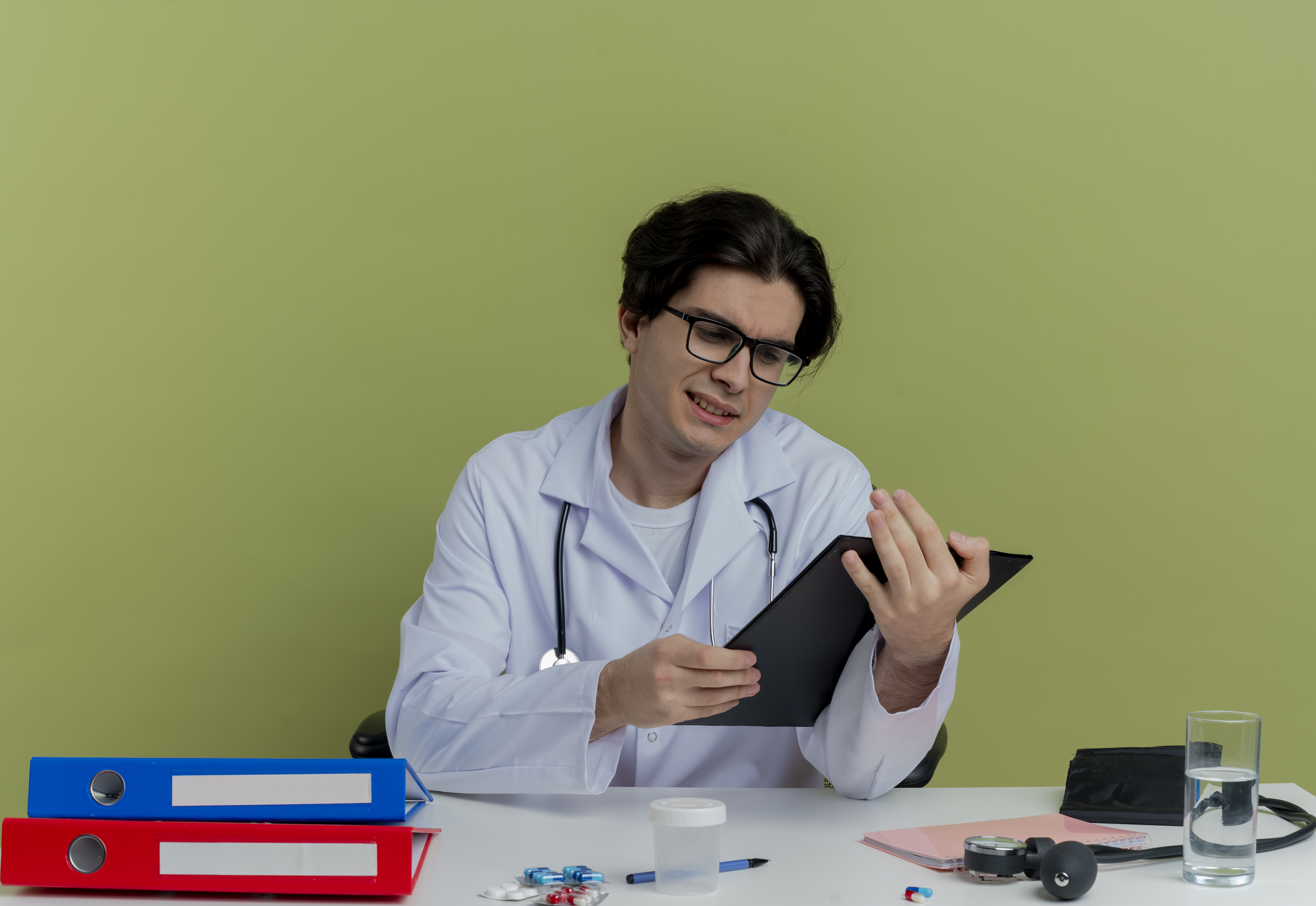 Why Medical Transcription Improves Physician Productivity
